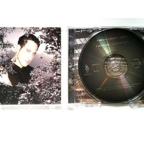 New Clear Sky - Newer, Clearer... CD 2002 Synth-Pop Dark Electronic Music - Picture 2 of 3